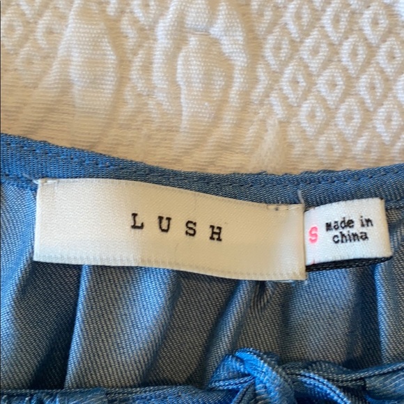 Lush Tank - Picture 3 of 4